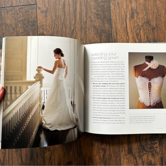 Simply Stunning Bride: Celebrating Your Style All the Way to the Big Day - Picture 7 of 9